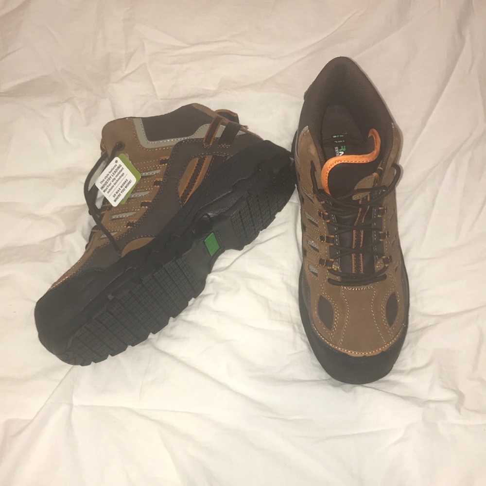 Men’s SRMax Steel-toe Slip Resistant Boots